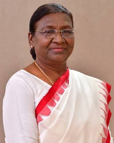 Portrait photograph of Droupadi Murmu